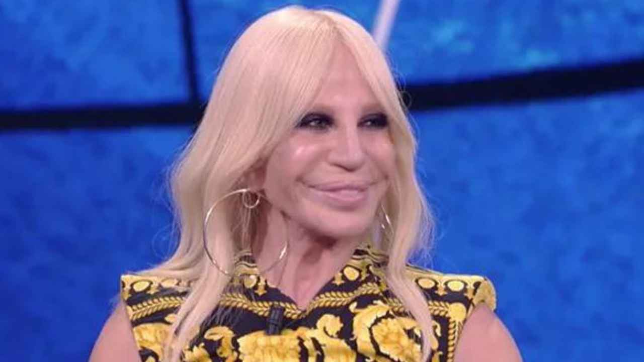 guadagni donatella versace